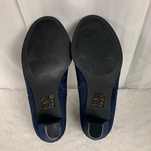 Journee Collection Women's Sanzi Side Zip Ankle Booties Size 6.5 - Picture 7 of 7